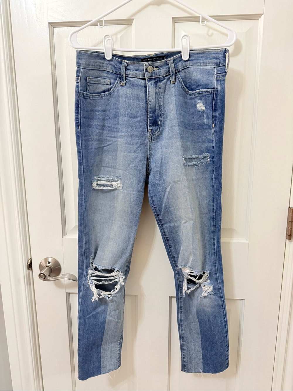 FLYING MONKEY PLATINUM | Distressed Blue Ripped Jeans
